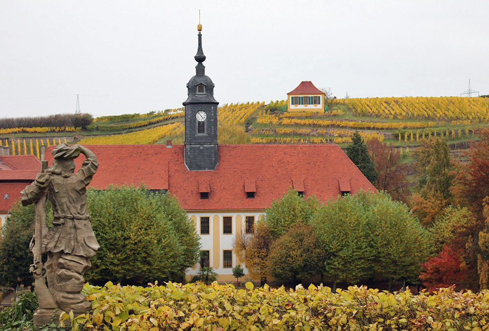 Schloss Seußlitz im Herbst