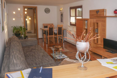 Moderierte Weinwanderung am Friedstein 3 h, 4er Weinprobe